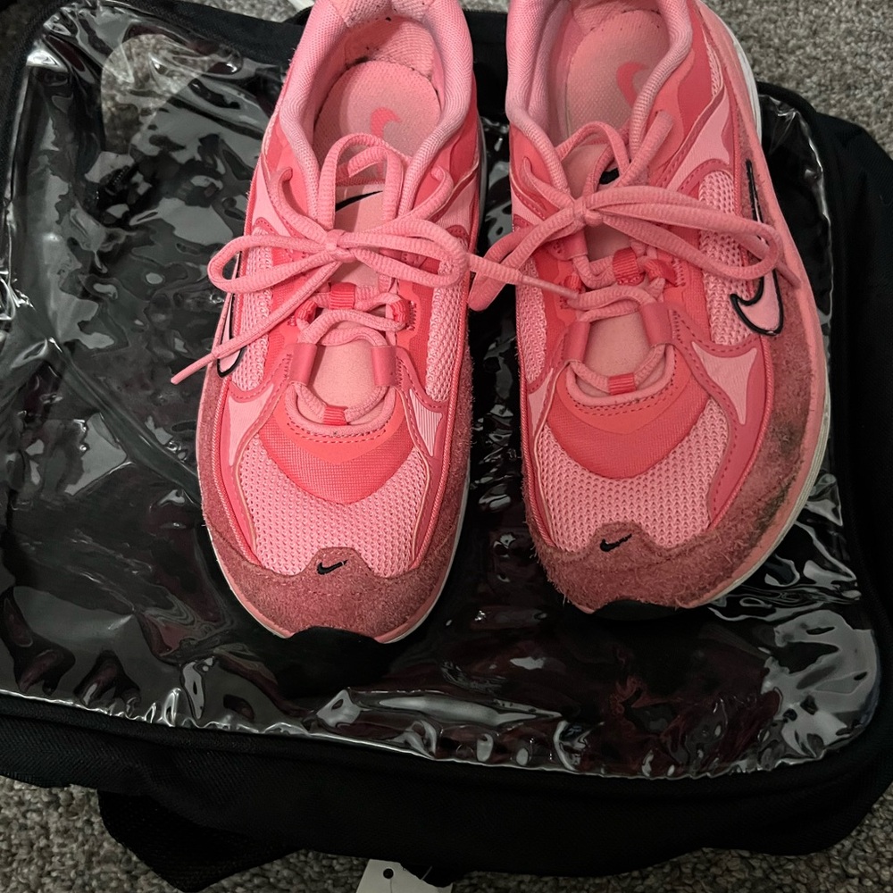 Nike Bright Pink Athletic Shoes